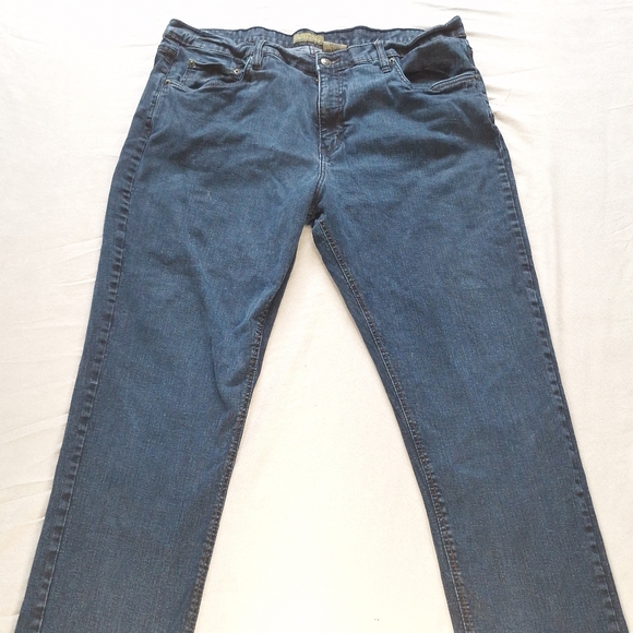 URBAN Star Men's Straight Dark Wash Blue Jeans, 44 x 31 - Picture 2 of 12